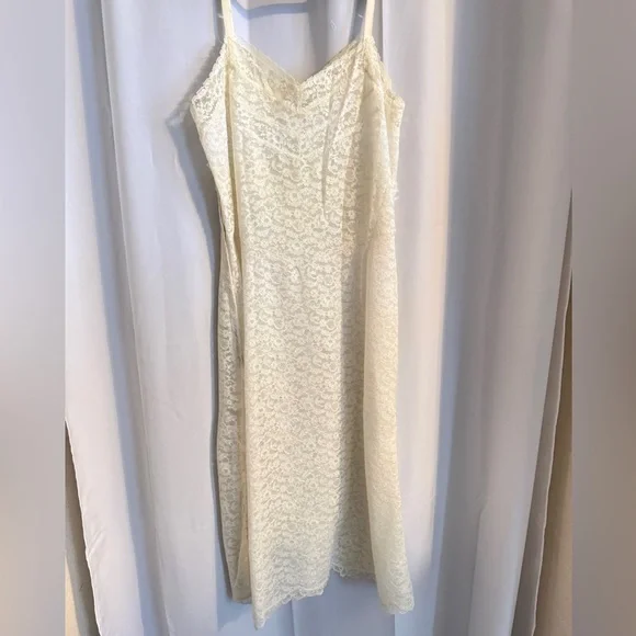 Vintage 60s Ivory Lace Slip Dress Made in USA S - Picture 7 of 13